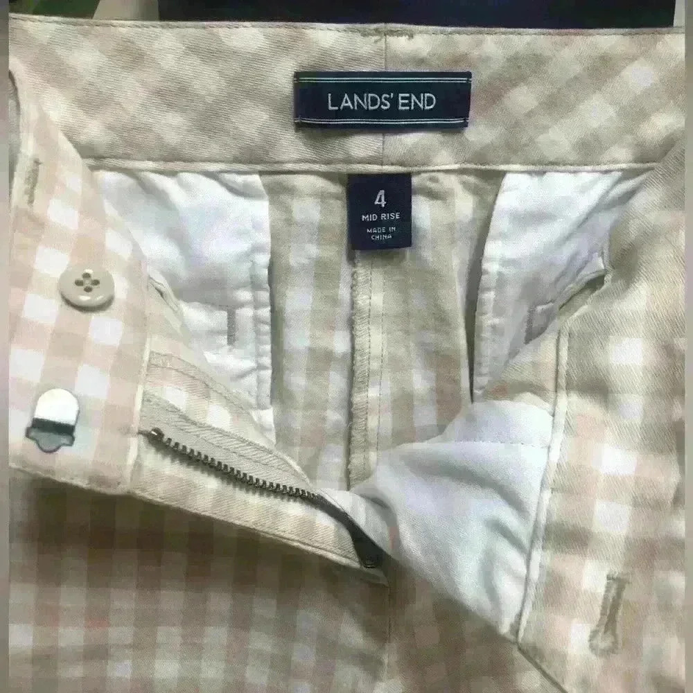 LANDS END CHECKERED MID RISE GOLF ATHLEISURE CASUAL SHORTS WITH POCKETS SIZE 4 - Picture 4 of 7